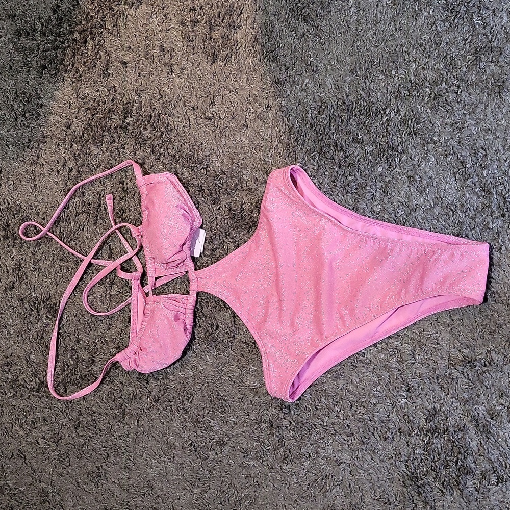 WILD FABLE WOMEN'S SPARKLY PINK BIKINI SUIT. XS/ NWT